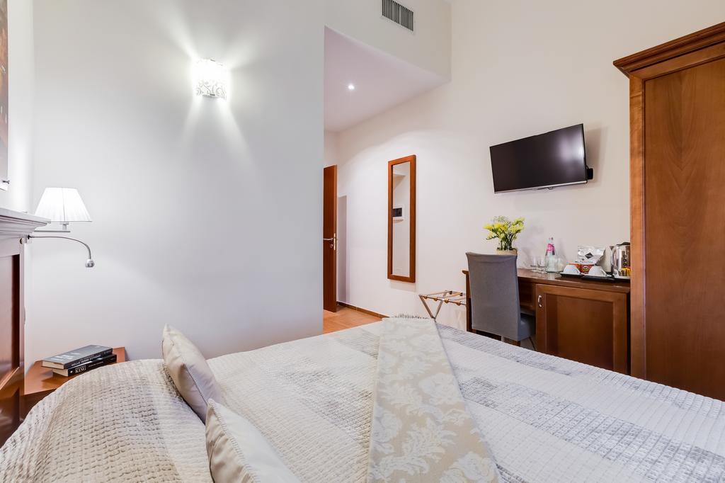 Residenza Roma Hotel Exterior photo